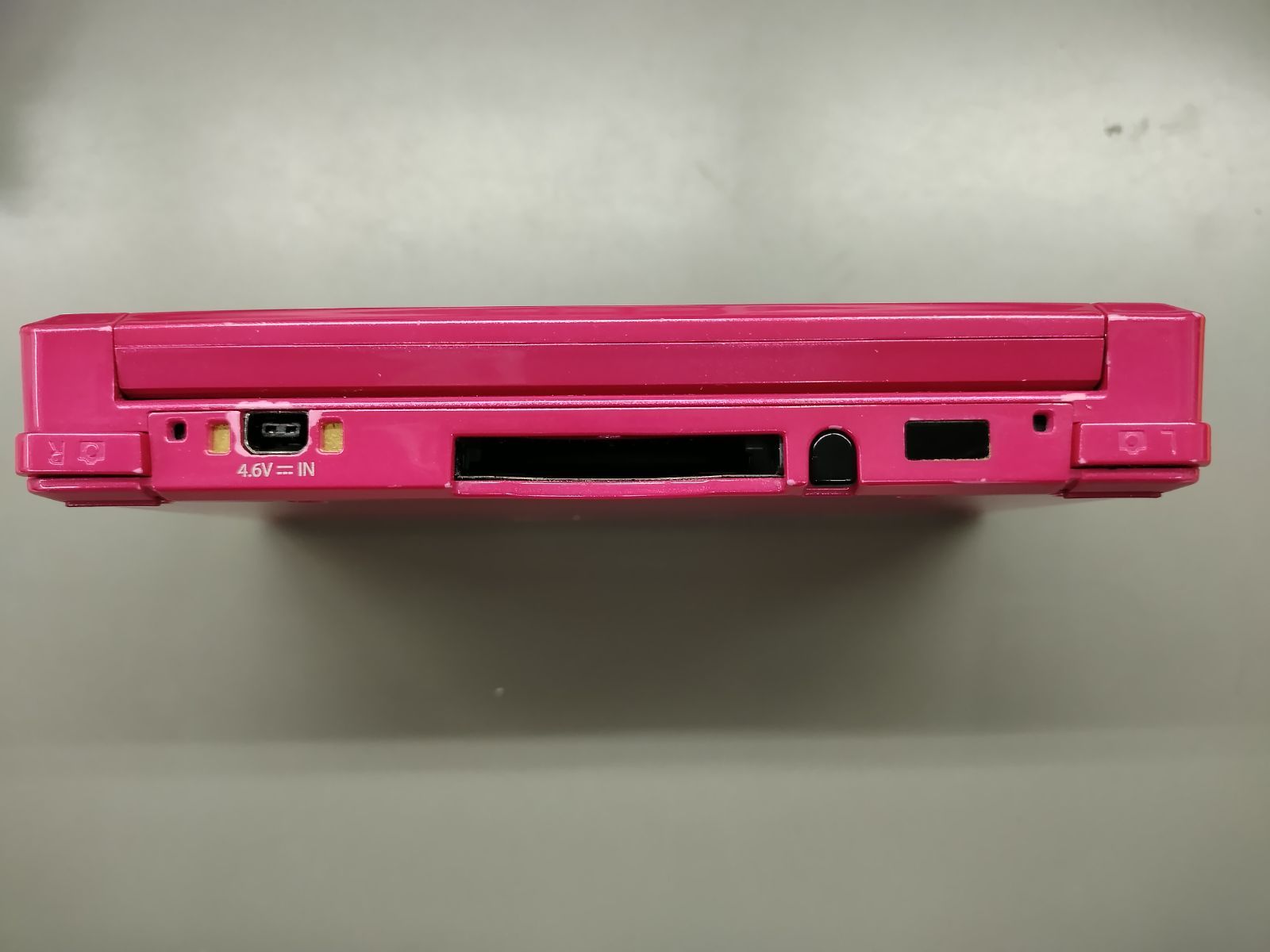中古本体】Nintendo 3DS グロスピンク 本体・タッチペンのみ 【50