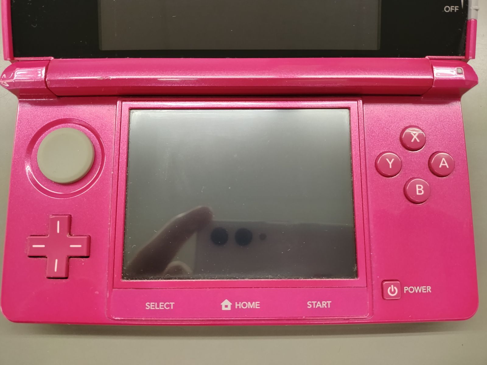 中古本体】Nintendo 3DS グロスピンク 本体・タッチペンのみ 【50
