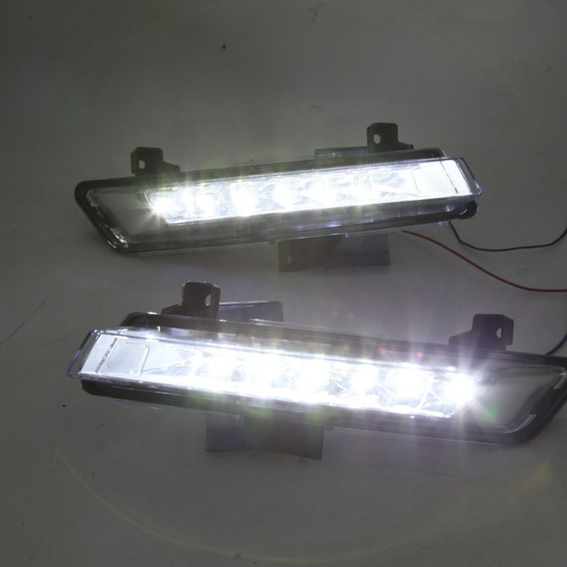 【送料無料】ルノー コレオス／クリオ Renault Koleos Clio 2016-2019 専用 LEDデイライト ユニット 高輝度 視認性UP ドレスアップ スタイルUP 簡単装着 ABS製 画像参照 左右セット