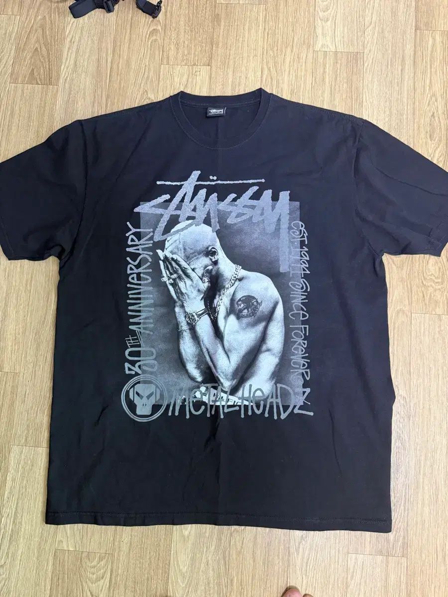 STU x Goldie Metalheads 30 Tシャツ ブラック