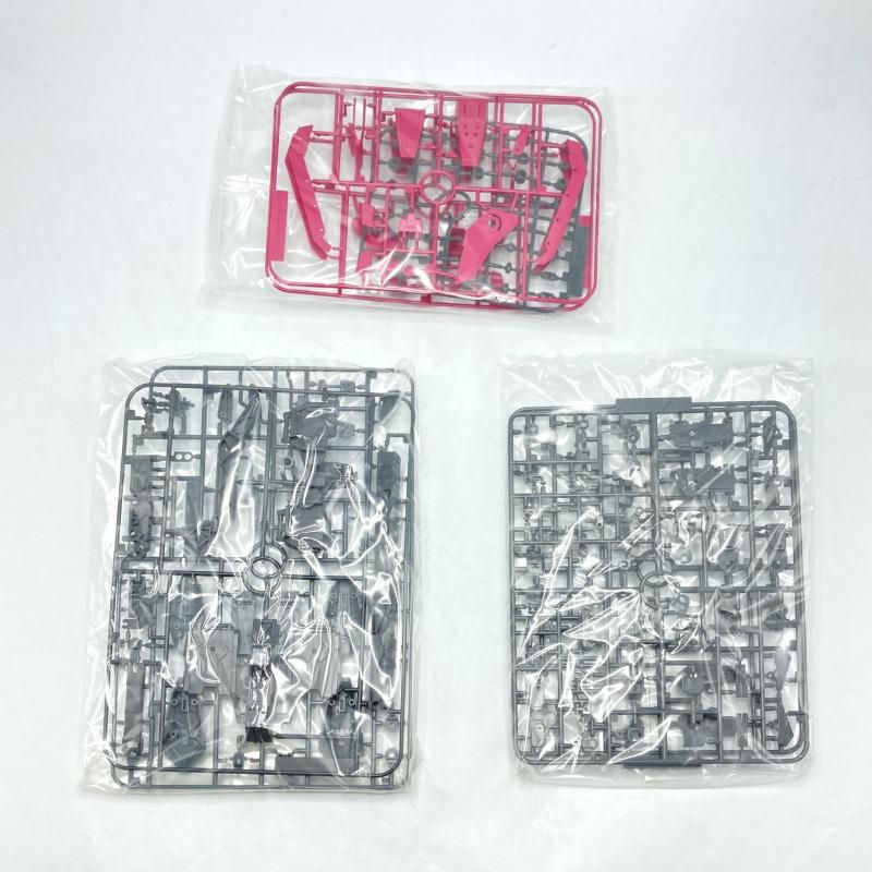 【中古】ﾊﾞﾝﾀﾞｲMG 1/100 Zｶﾞﾝﾀﾞﾑ3号機 ﾎﾜｲﾄﾕﾆｺｰﾝｶﾗｰ 未組立品[13][240013255576]