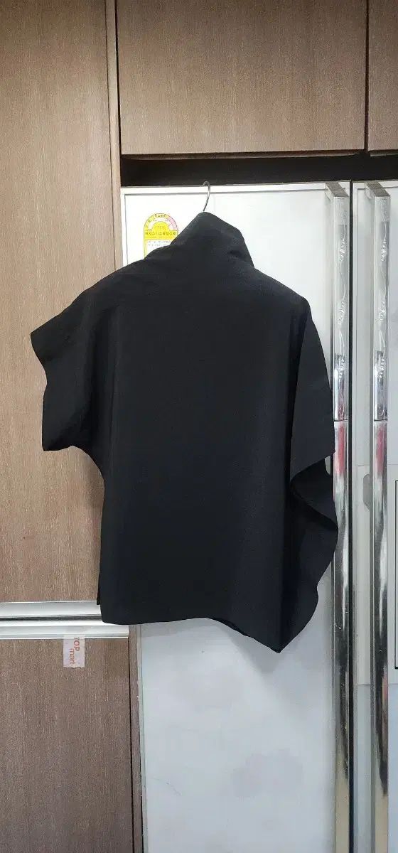 ハンサムタイム アシメトリー ブラウス ハンサムタイム アシメトリー ブラウス