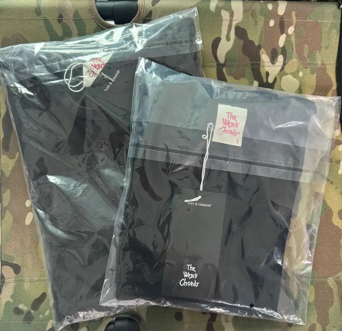 1 The Wreck Chords ブラック Tシャツ スリム 新品