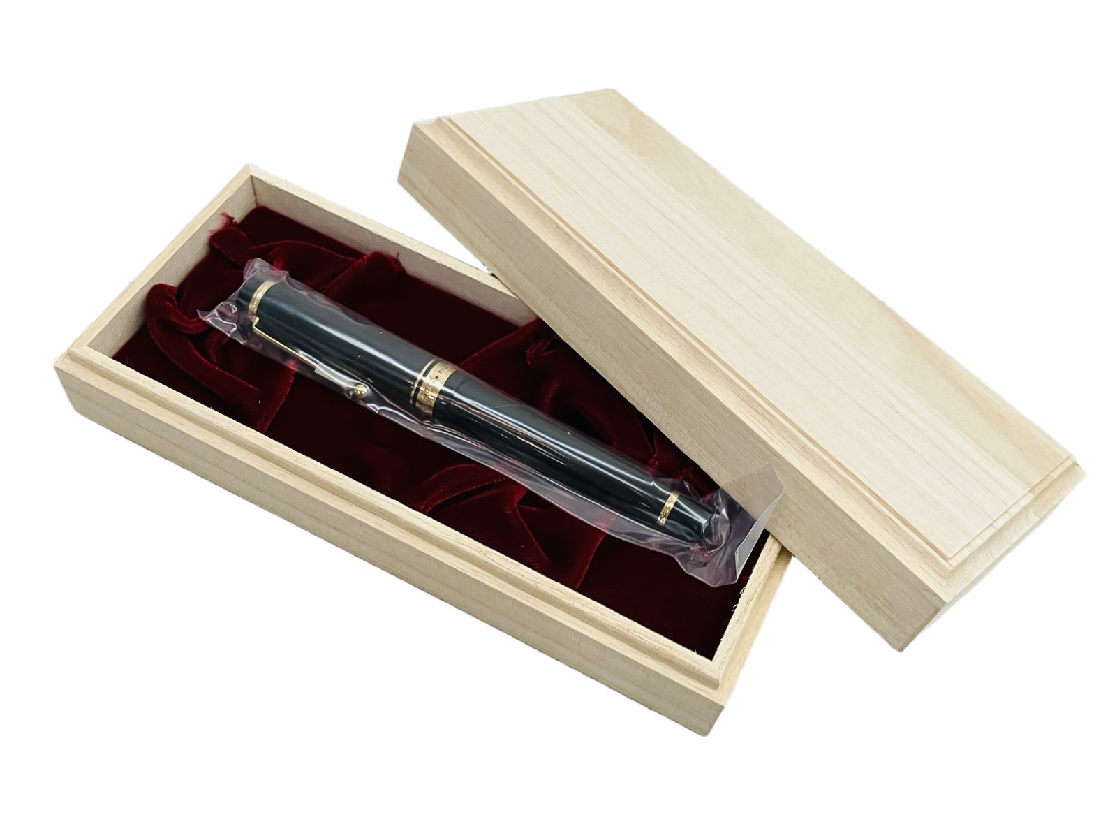 PILOT FKV-5MR-B-M 万年筆 漆仕上げ 中字 ブラック パイロット 未使用 C11267455