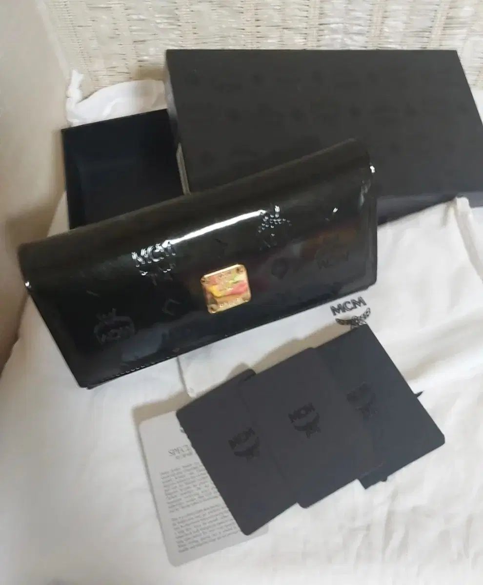 正規品新品) MCM ブラック 長財布 フルセット