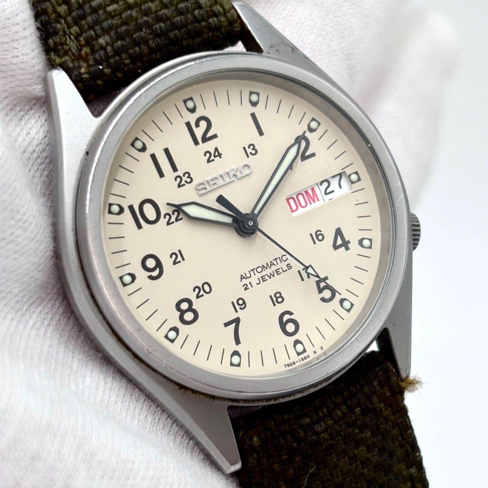 【稼働/初期A型】SEIKO/セイコー AUTOMATIC/オートマチック ミリタリー 腕時計 自動巻き/AT 21石 デイデイト 裏スケ Cal.7S26 japan vintage 21,827円