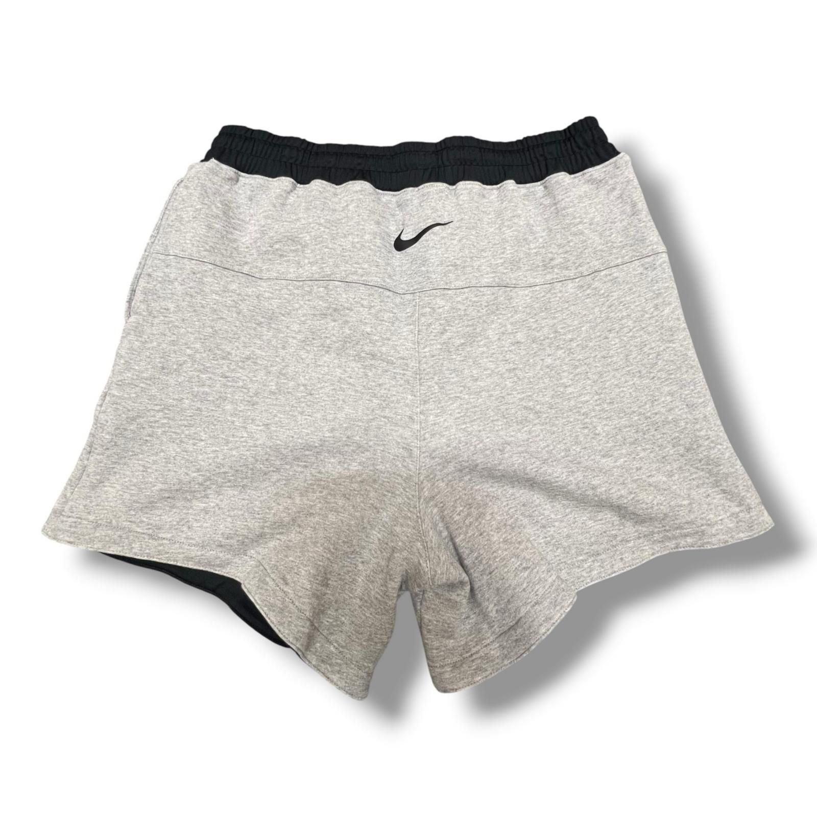 NIKE × FEAR OF GOD Reversible Shorts Summit White リバーシブル 