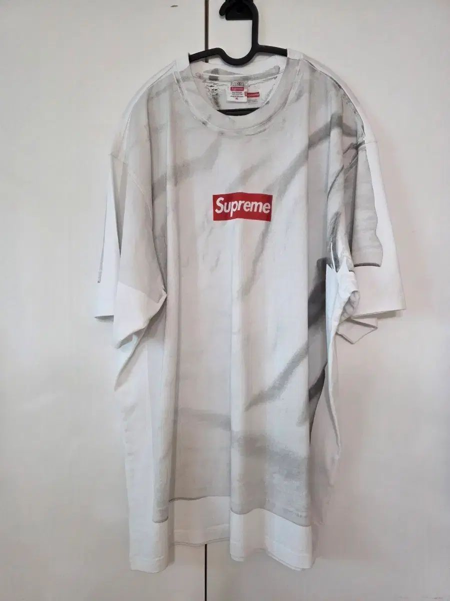 Supreme x MM6 Maison Margiela ボックスロゴ Tシャツ 白 - 24SS