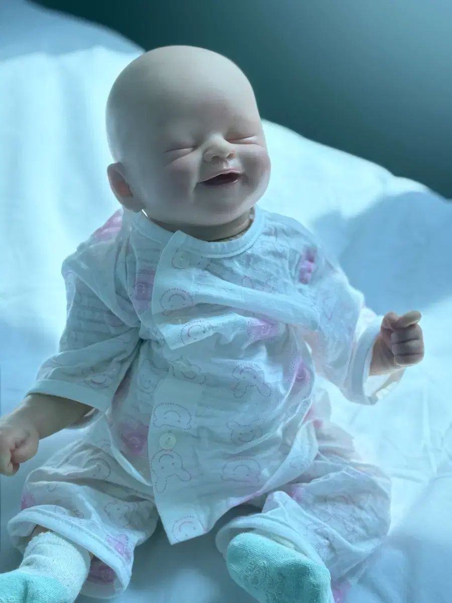 アリシャ reborn doll