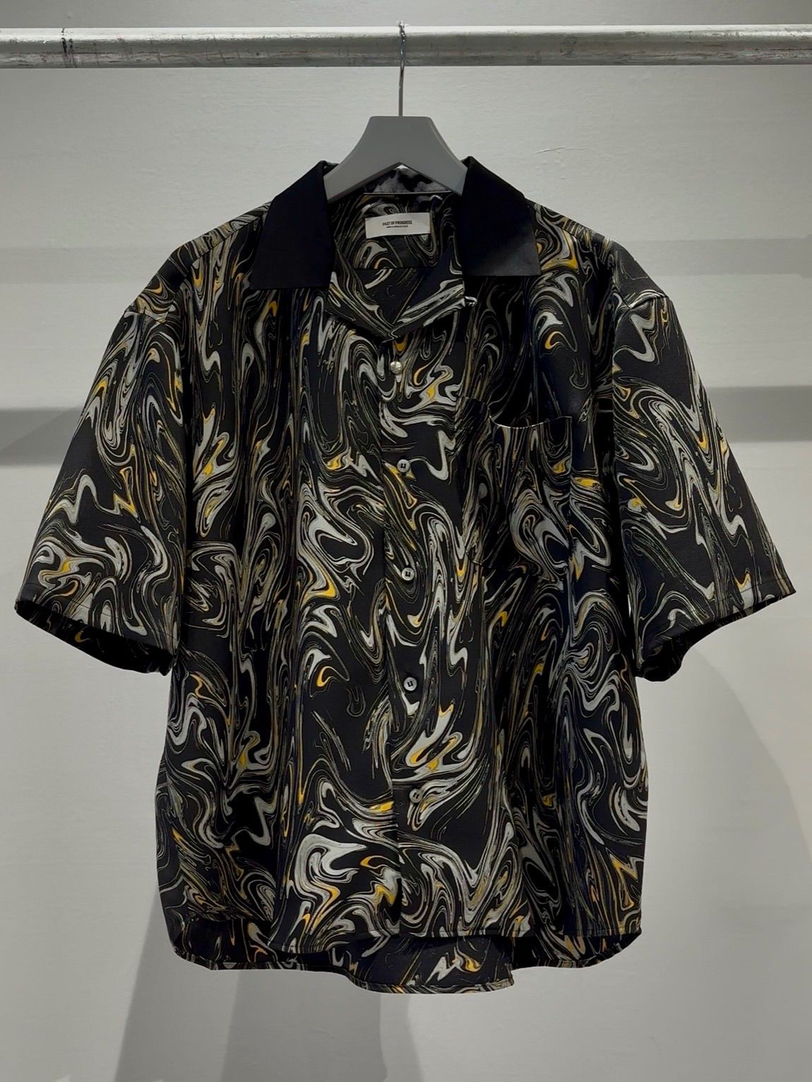 Mercury Mini Button Drip Paint Black Collar Shirt