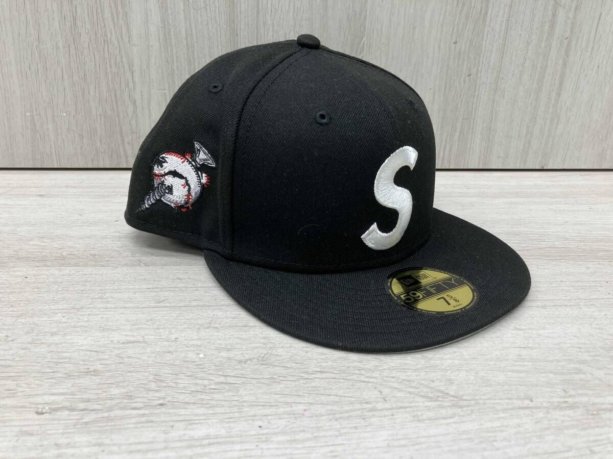 Supreme × NEW ERA シュプリーム ×ニューエラ キャップSupreme Screw Ball S Logo 表記サイズ 7 5/8 ブラック 9,487円