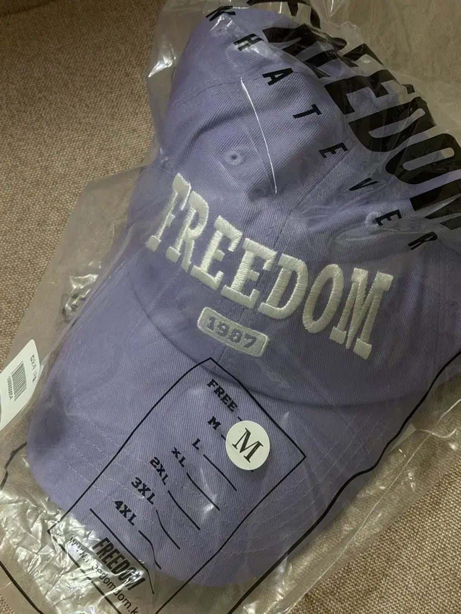 M FREEDOM ベースボールキャップ
