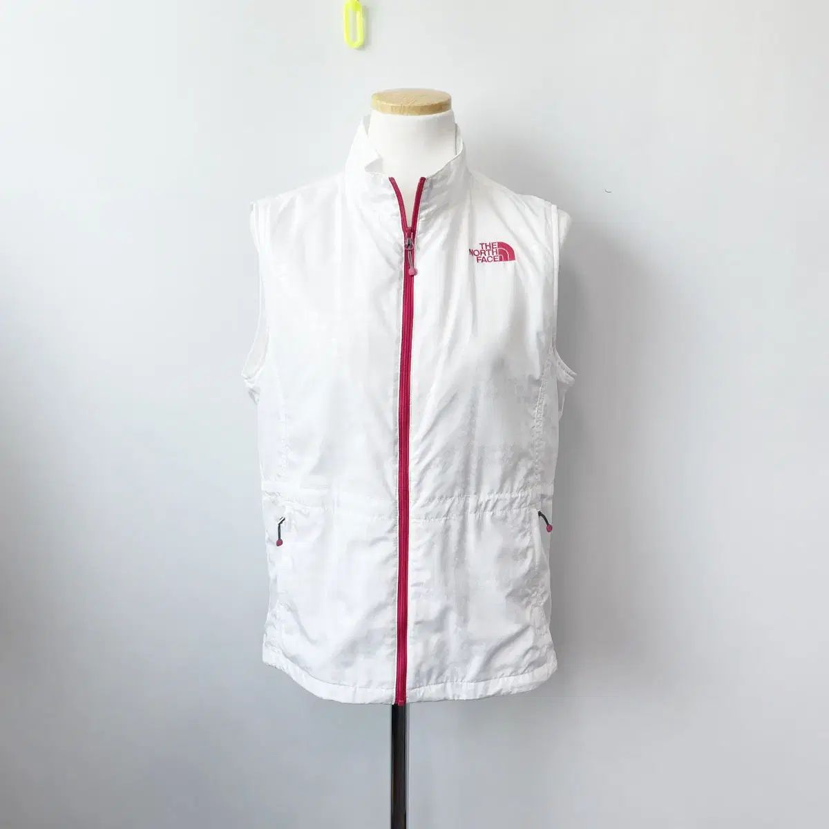 THE NORTH FACE ザノースフェイス レディース ウィンドブレーカー 