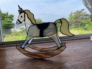 ステンドグラス 馬 置物