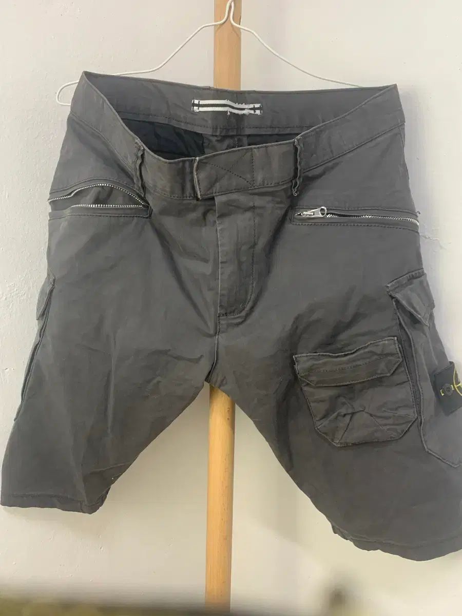 STONE ISLAND ストーンアイランド カーゴ ハーフパンツ Dk Grey XL