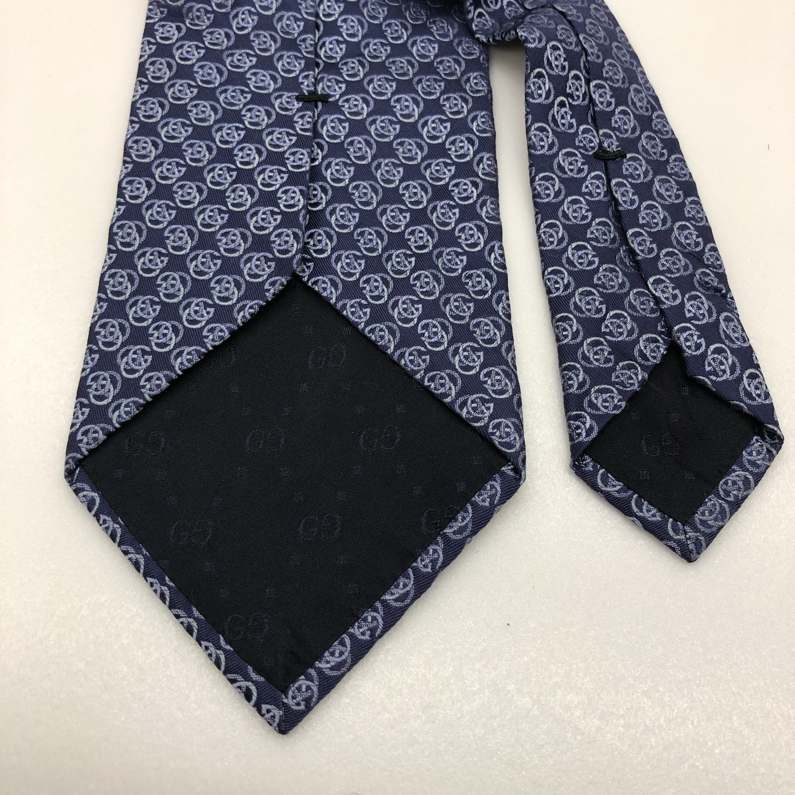 GUCCI ネクタイ ネイビー ブルー シルク100％ クリーニング済み グッチ