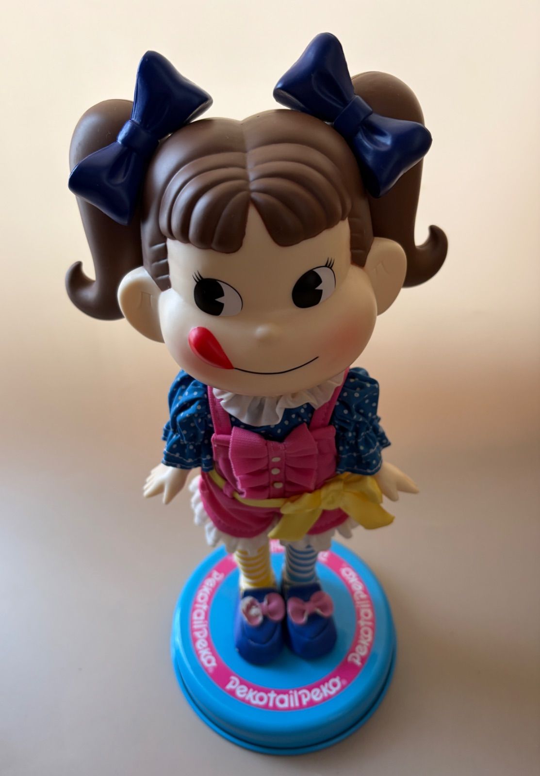 定番人気，SALE 不二家 ペコテールペコちゃん ペコちゃん人形 非売品