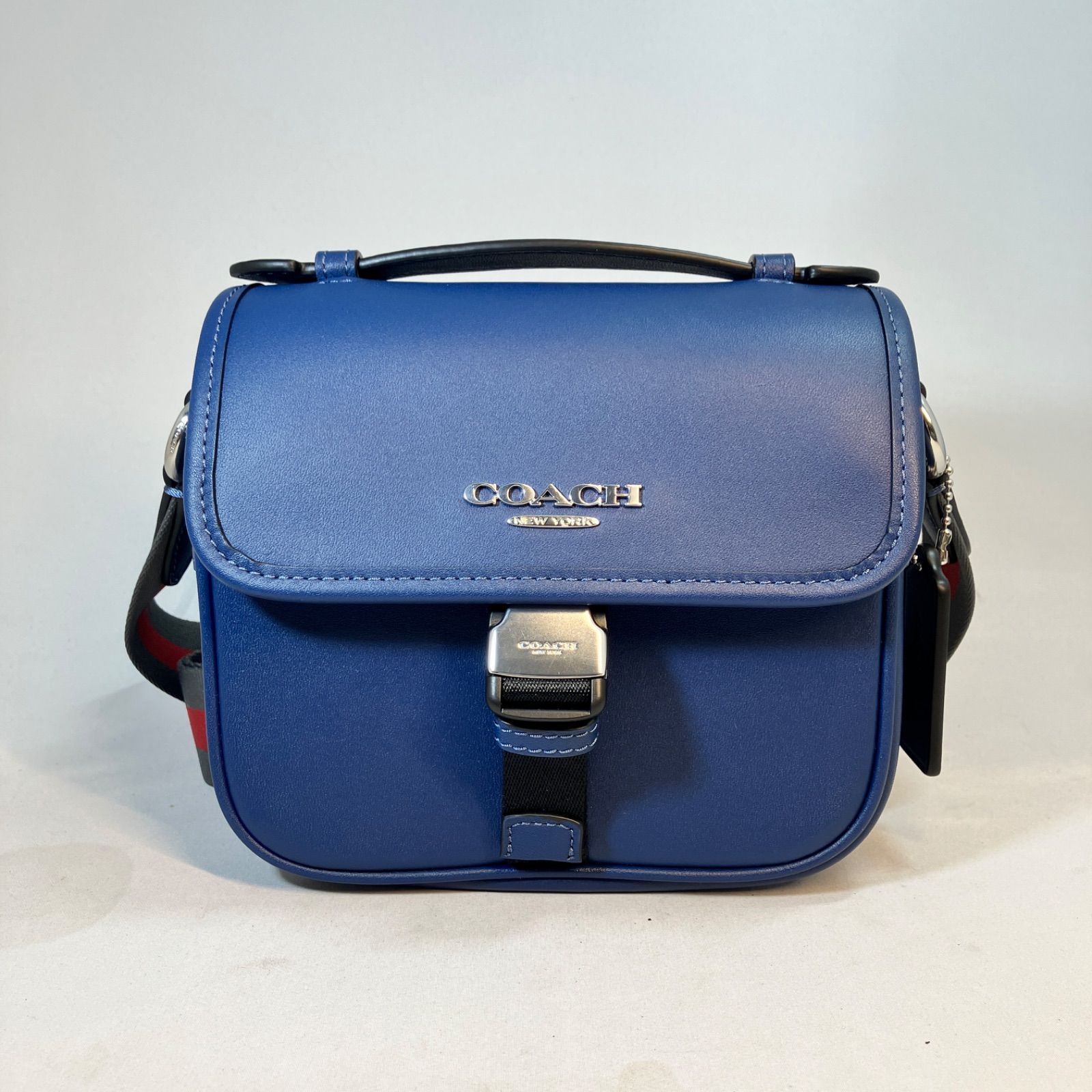 美品 COACH コーチ レーサー クロスボディ バッグ・ヴァーシティ