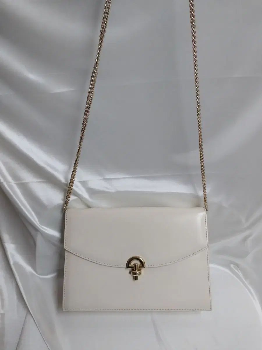 Celine セリーヌ バッグ