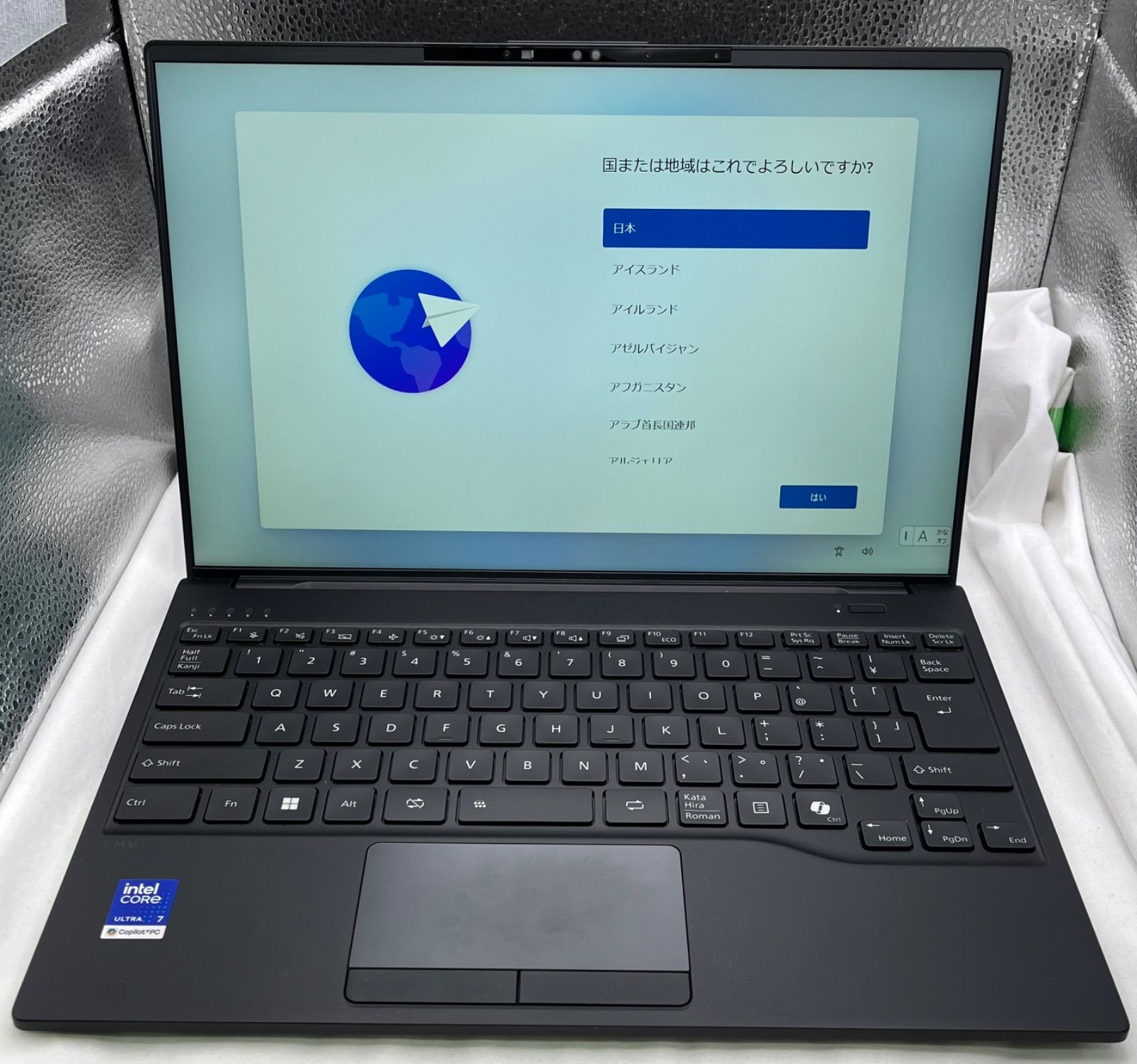 ▽FUJITSU　富士通　ノートパソコン/Windows11Pro　16GB　FMVUH13002　2026年発売　11051