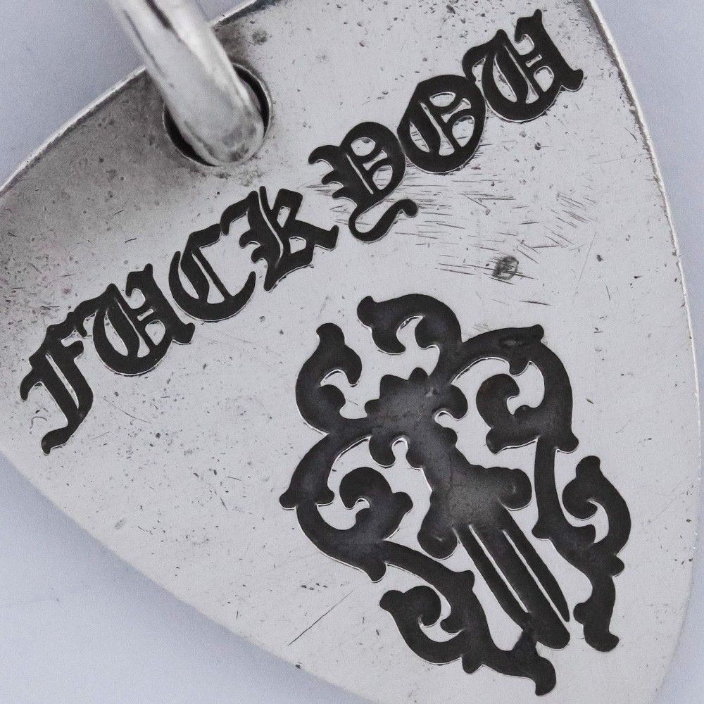 CHROME HEARTS ギターピック ダガーチャーム シルバー - メルカリ