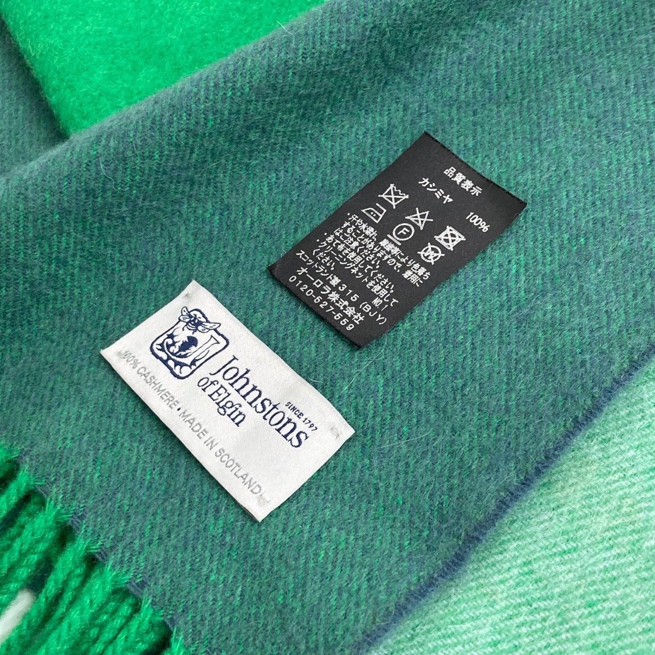 ジョンストンズ カシミヤ100％ 中判ストール カーキ オリーブ 国内正規品 JOHNSTONS/ジョンストンズ/カシミヤ100％/大判ストール/グリーン