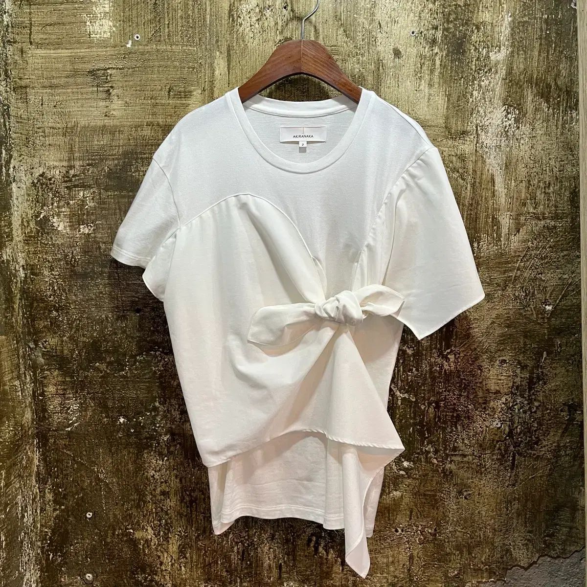 AKIRANAKA アキラナカ リー リボン ディテール Tシャツ 日本 ヴィンテージ