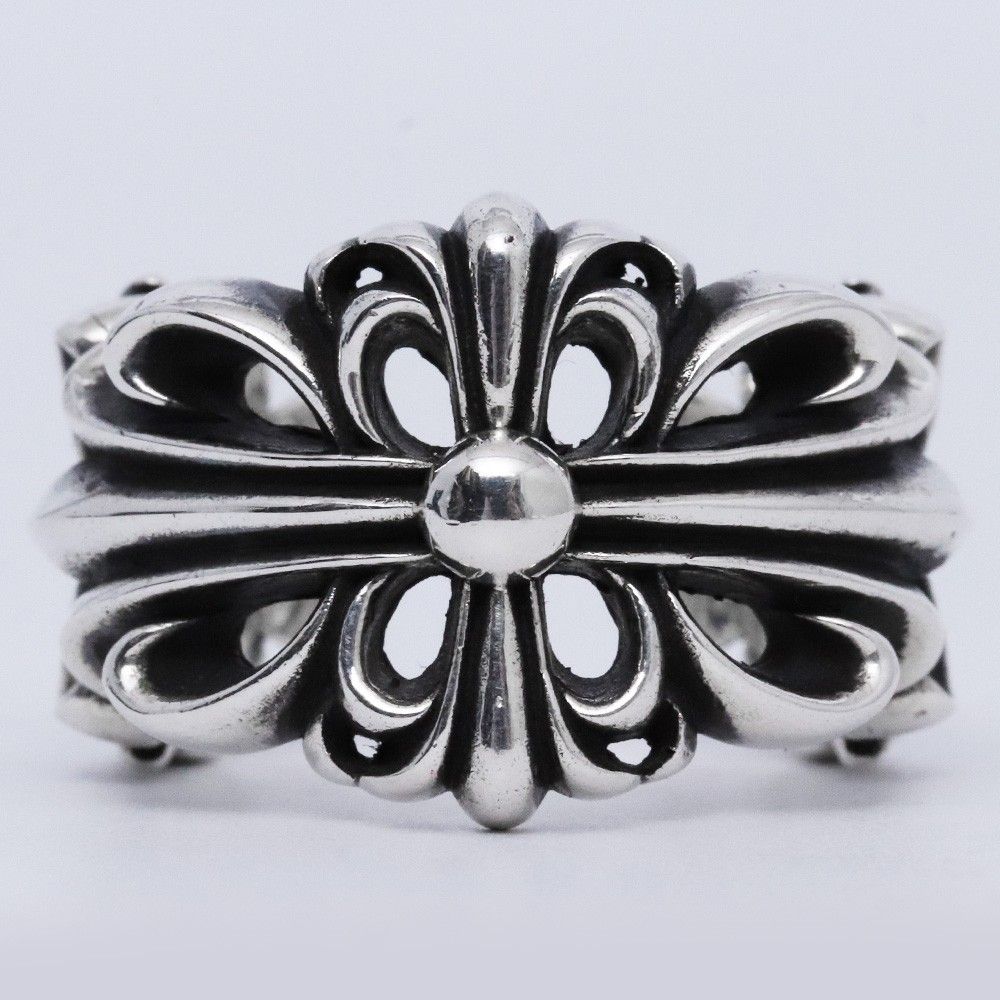 17号 CHROME HEARTS ダブルフローラルクロスリング シルバー - メルカリ