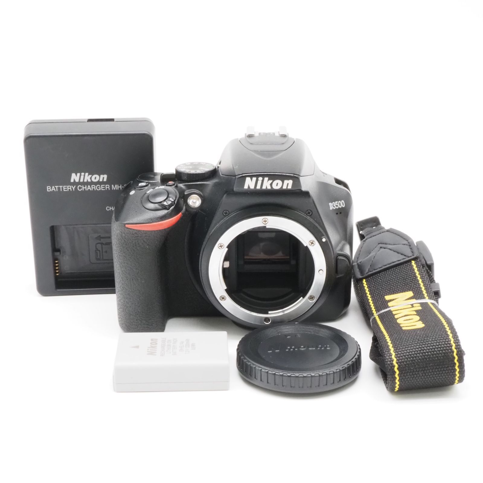 画面に細かな擦れ傷があります。アイカップが欠品していますが■美品■ Nikon D3500 ボディ