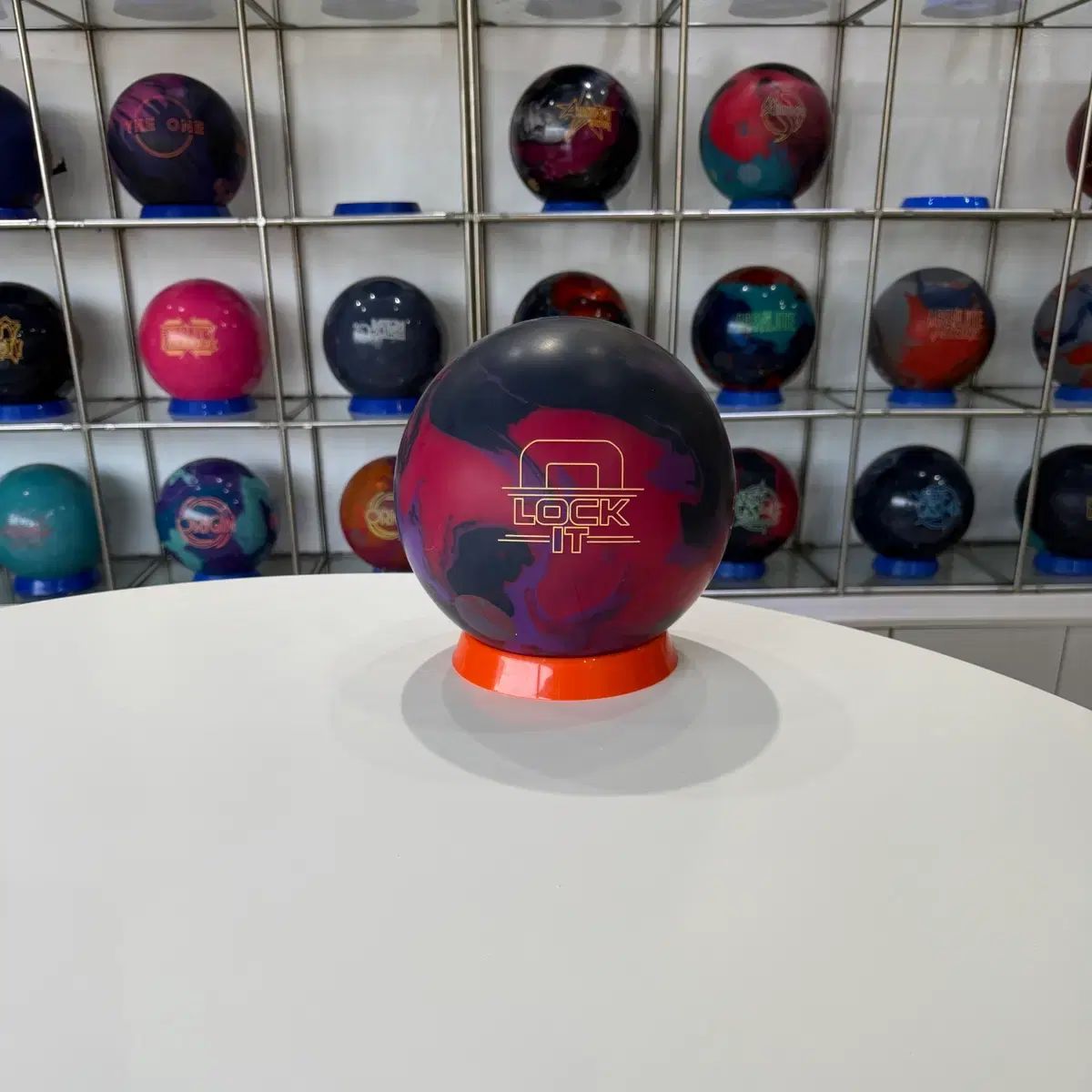 ロックイット（中古ボーリングボール）（おまけ付きリース지공可能）