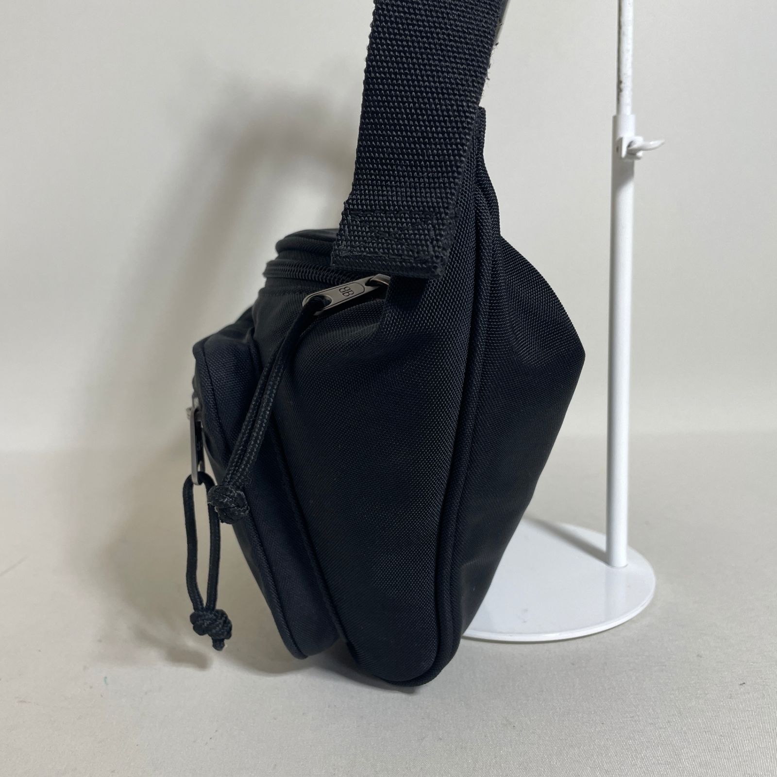 2605-98｜バレンシアガ ボディバッグ ナイロン ブラック - Mercari