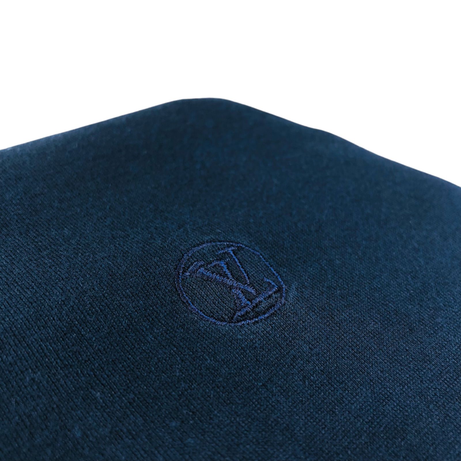 美品☆LOUIS VUITTON☆ルイヴィトン・メンズ ワンポイントLV刺繍 