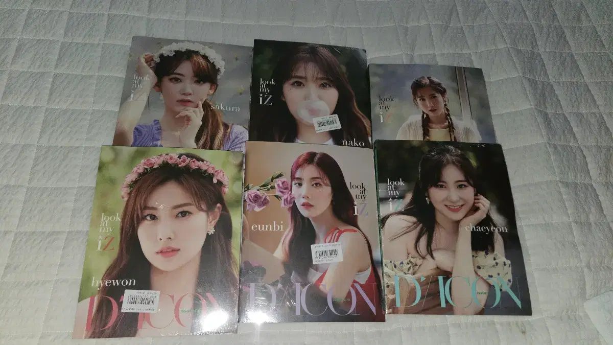 未開封)IZ*ONE(アイズワン) DICON 写真集 まとめ売り