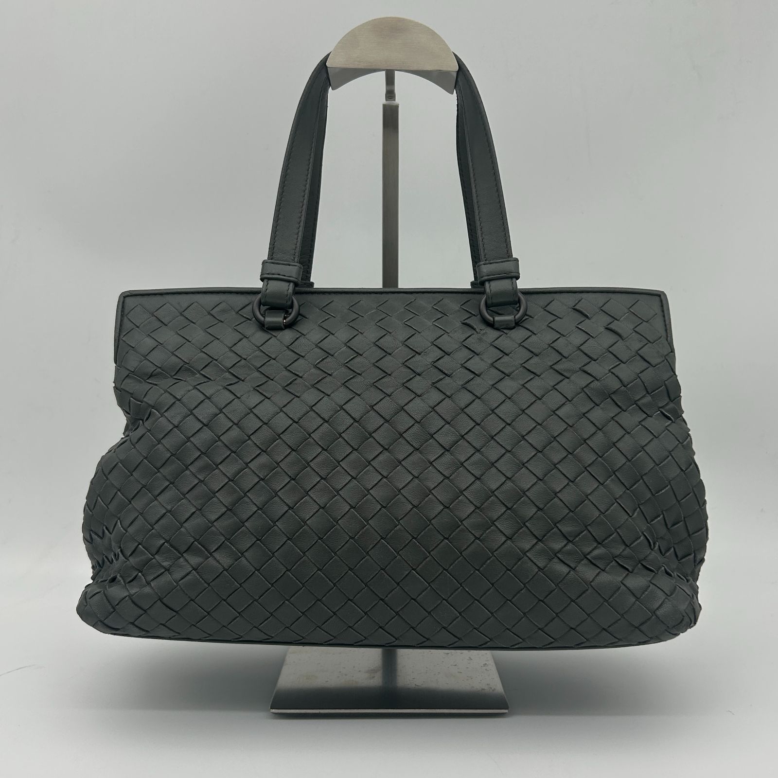 BOTTEGA VENETA (ボッテガ ヴェネタ) イントレチャート ミディアム トップハンドルバッグ ハンドバッグ トートバッグ 【中古】