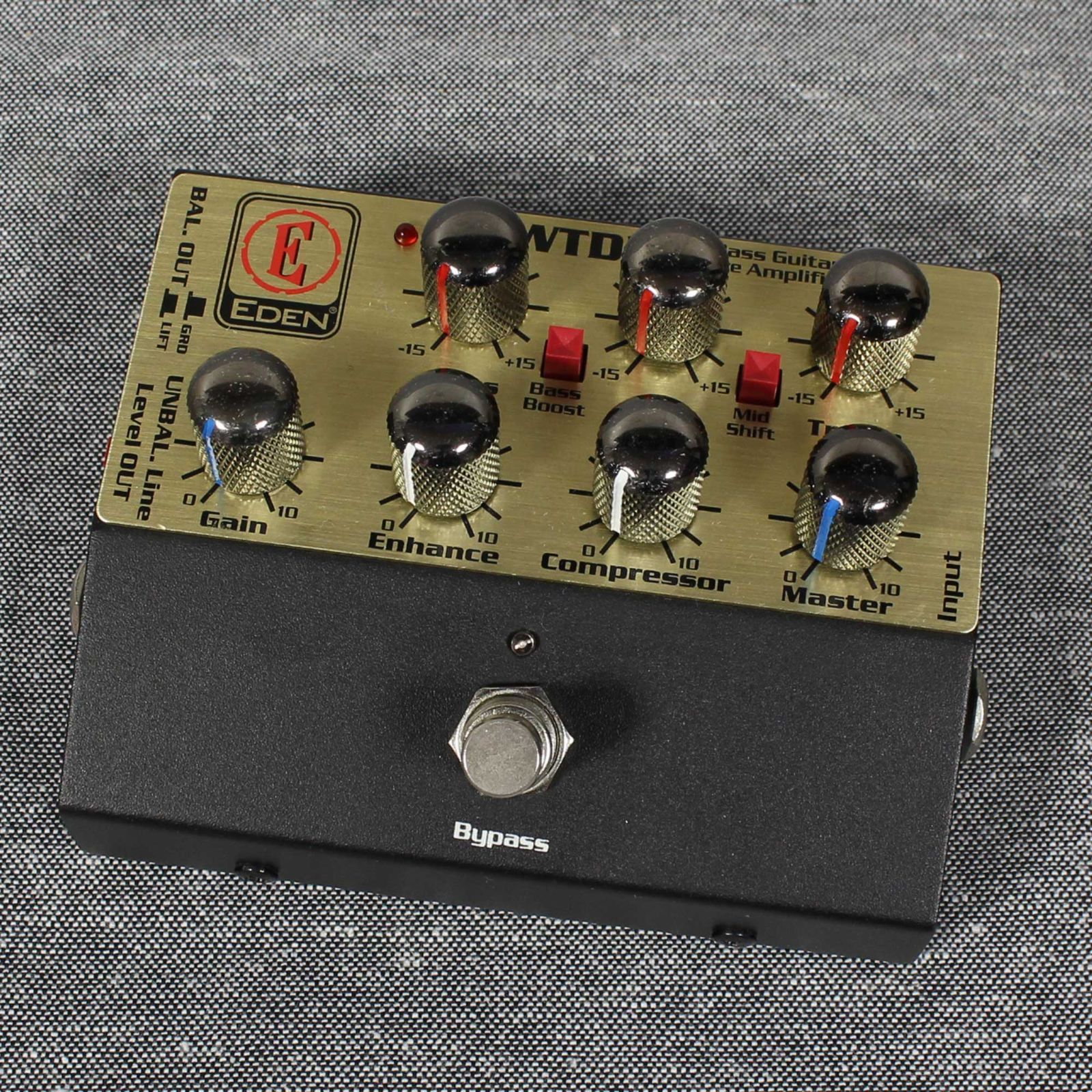 中古 EDEN WTDI 超コンパクトな筐体に凝縮させたベースプリアンプ兼DI