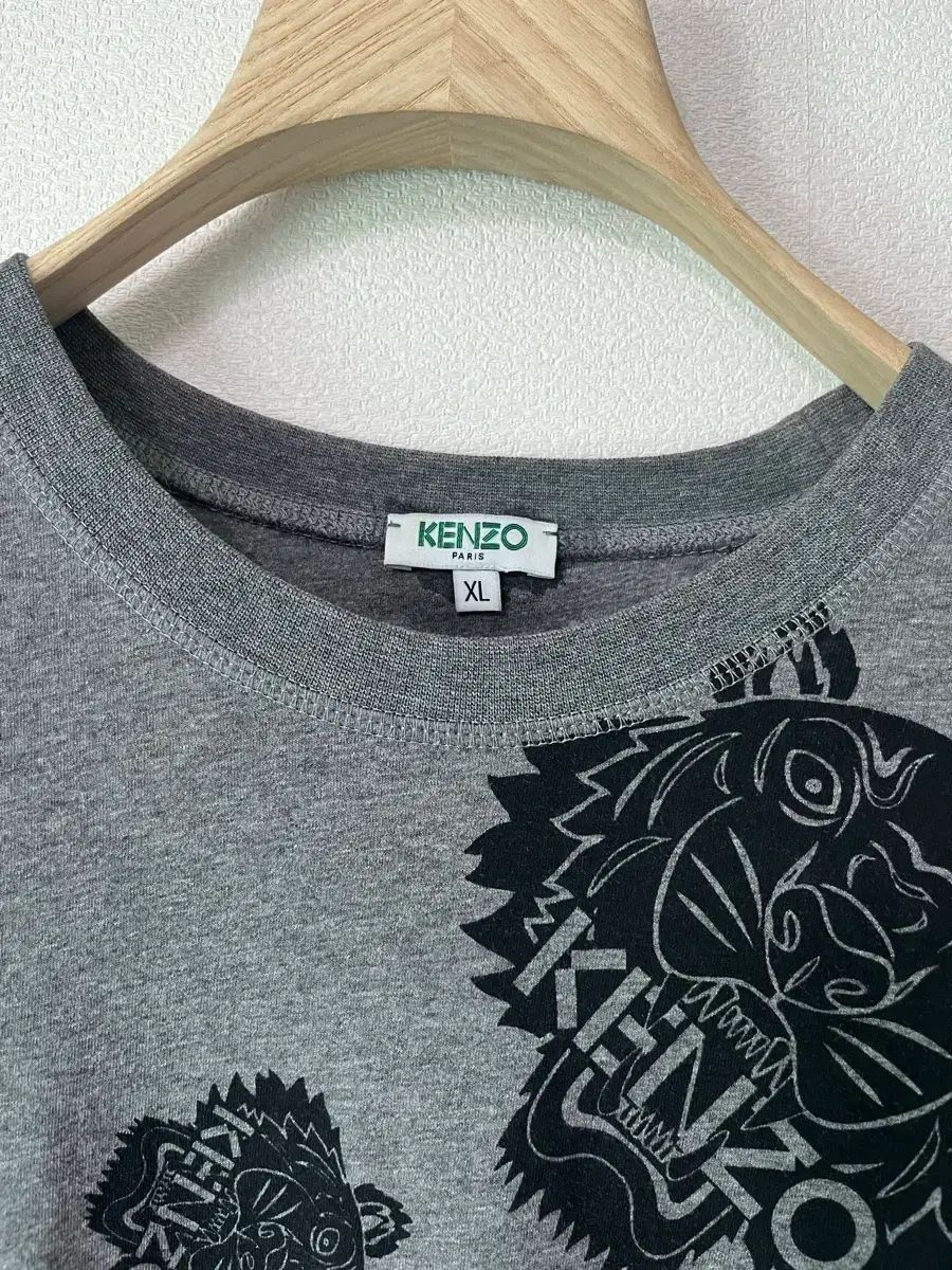 KENZO マルチタイガー チャコールグレー 半袖Tシャツ (XL)