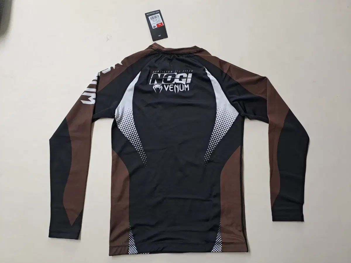 新品) VENUM ヴェナム ブラウン ロングスリーブ 柔術 Jiu-Jitsu 