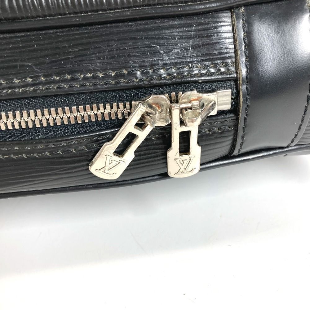 LOUIS VUITTON ルイヴィトン ビジネスバッグ ポルト ドキュマン