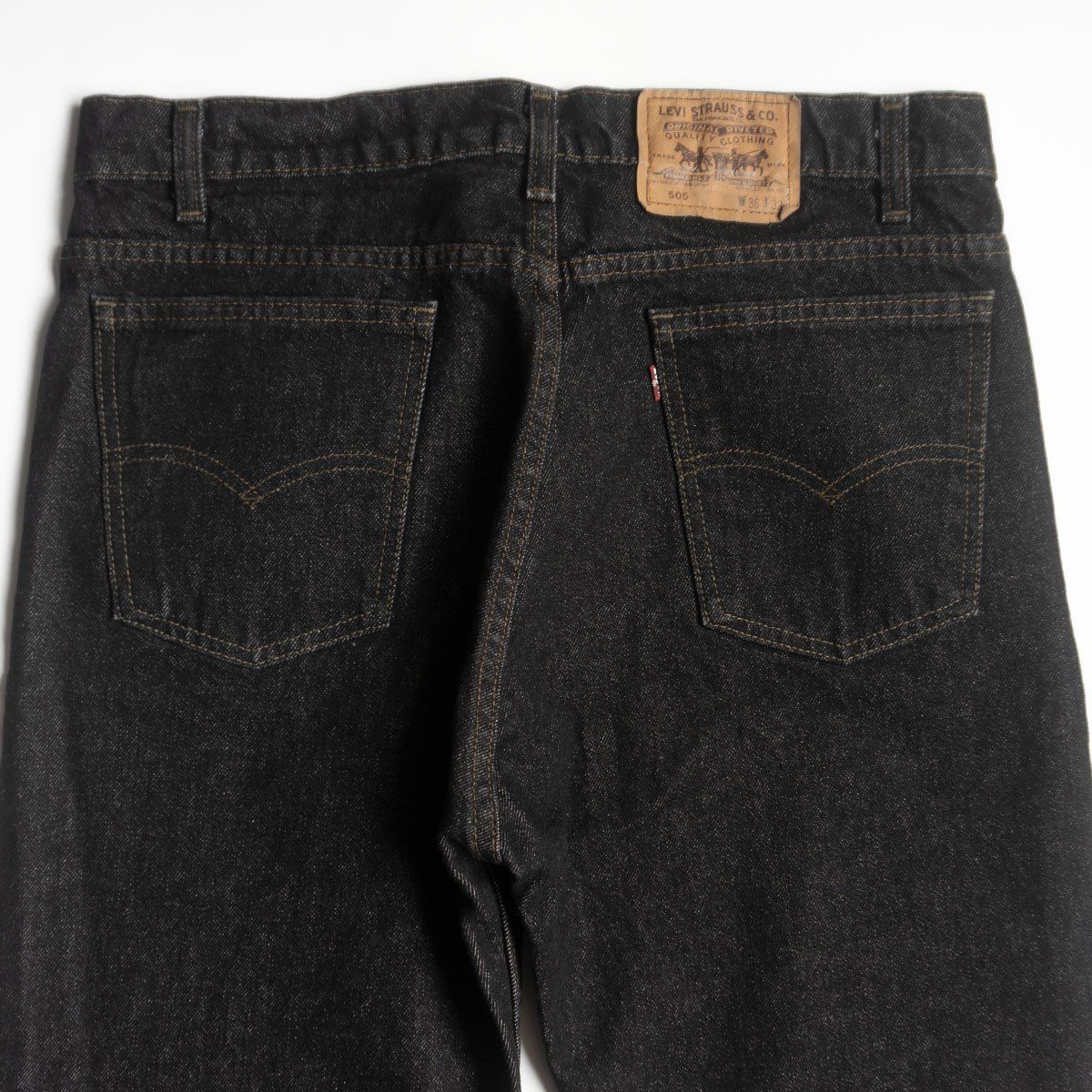 希少80′s Levis 505 先染めブラック デニムパンツ W32 USA製 先染め/状態良好】 LEVI'S 【80s/505 ブラックデニム デニムパンツ】36
