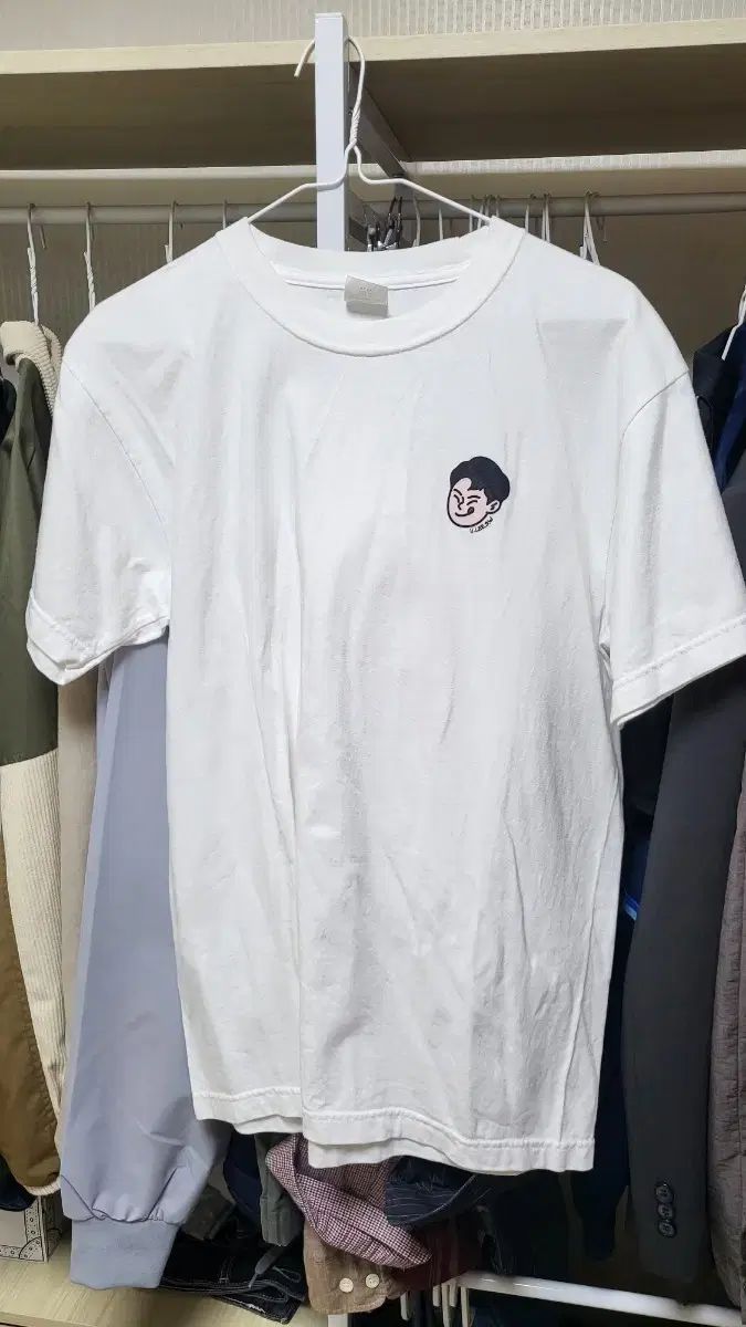 李昇祐(イ・スンウ) Tシャツ