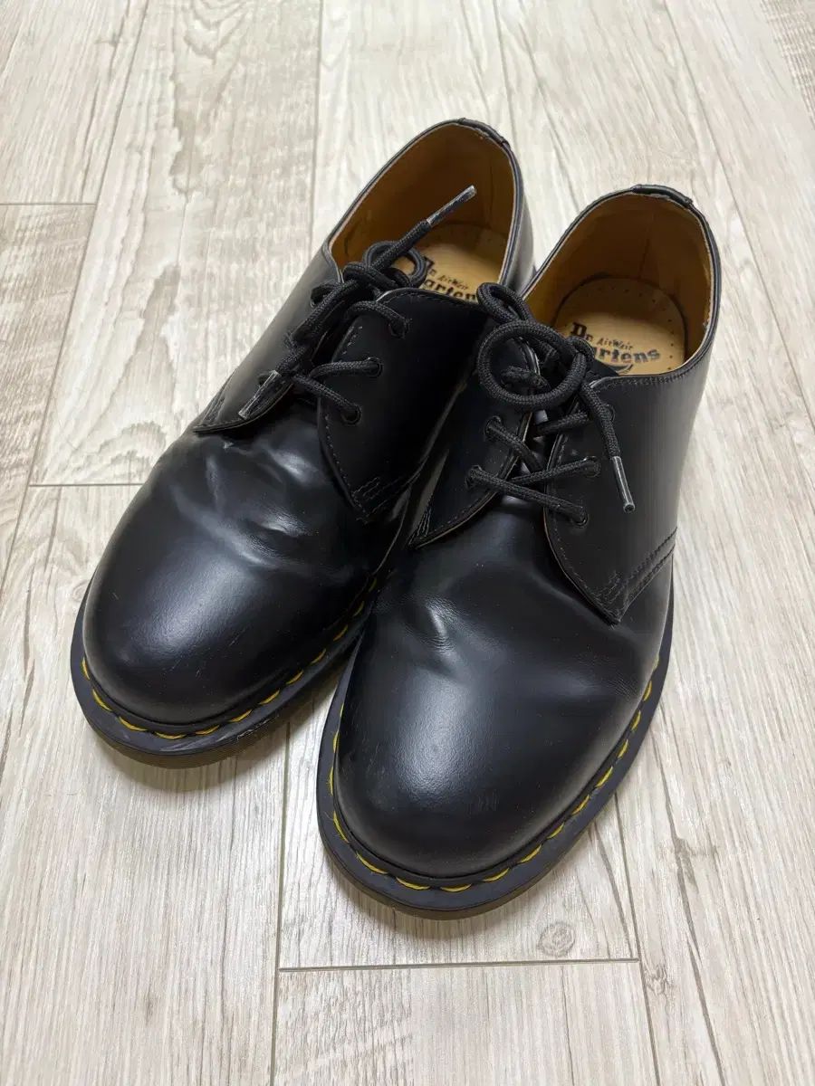 DR. MARTENS ドクターマーチン 1461 3ホール スムース 280