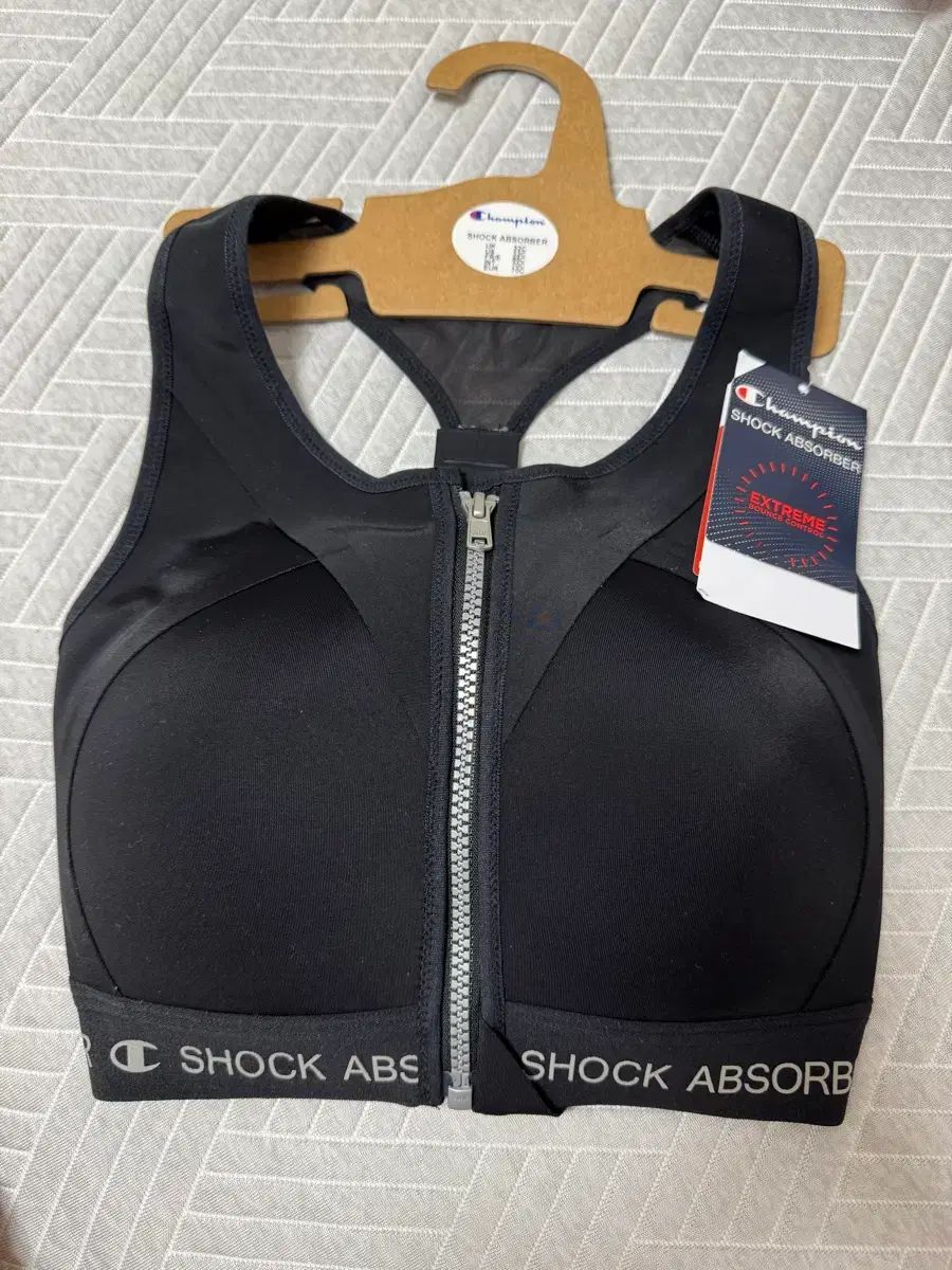 チャンピオン ショックアブソーバー スポーツブラトップ ランニング用 サイズ 70c 新品
