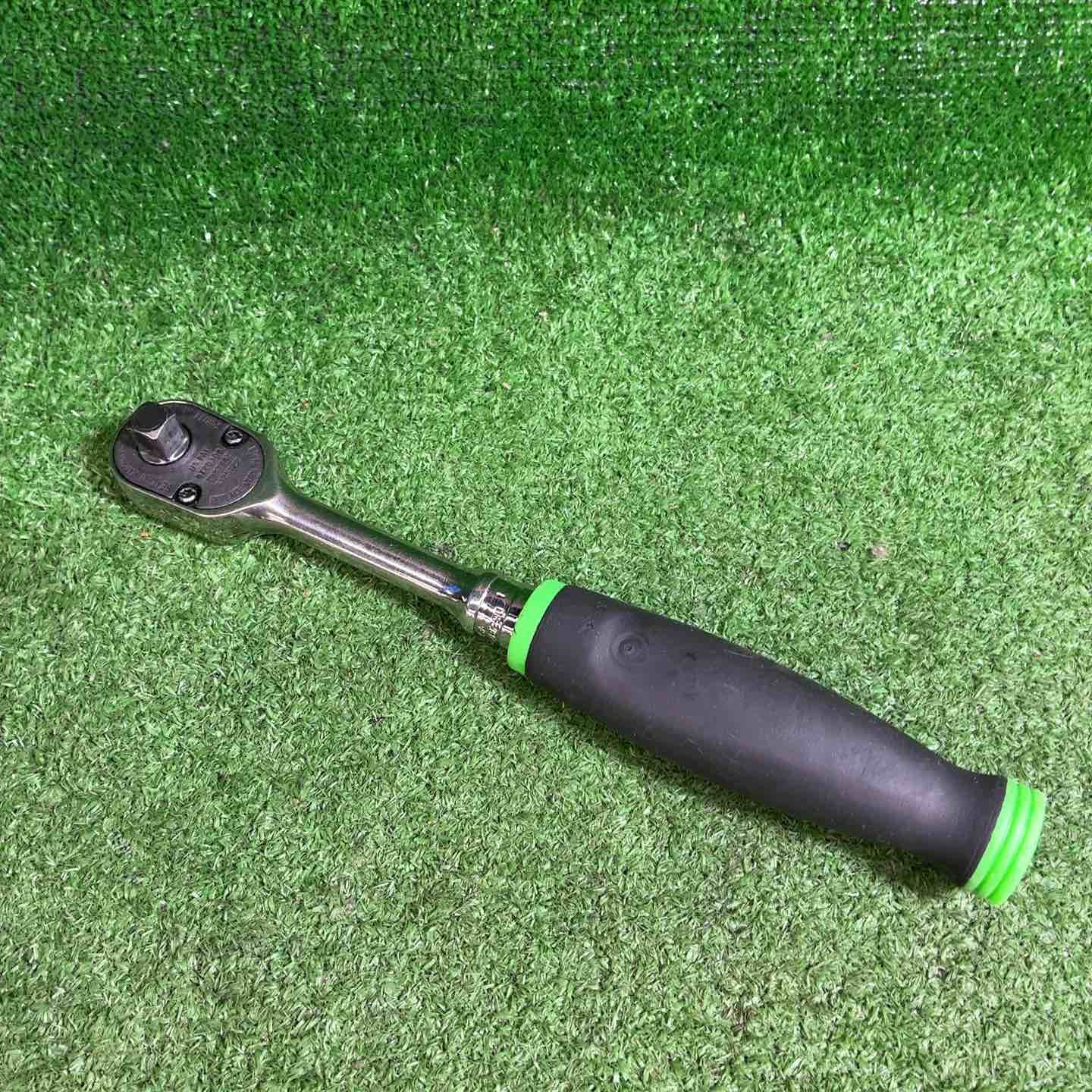 スナップオン (Snap-on) 3/8 差し込み ラチェット グリップ付き FH80【藤沢店】