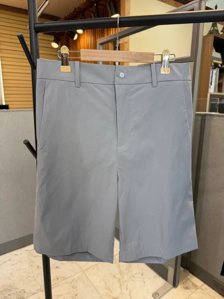 メンズ ゴルフハーフパンツ 現物