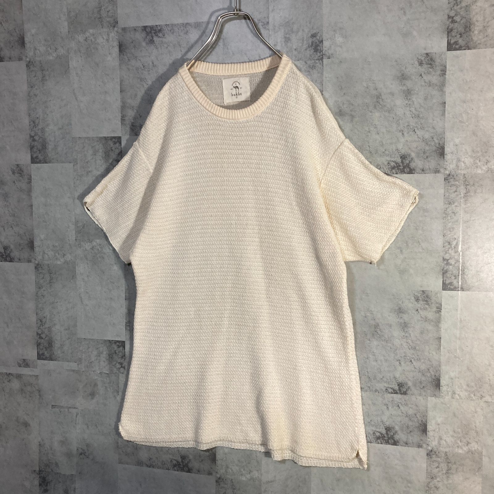 日本製 bukht ブフト 半袖コットンニット アイボリー - メルカリ