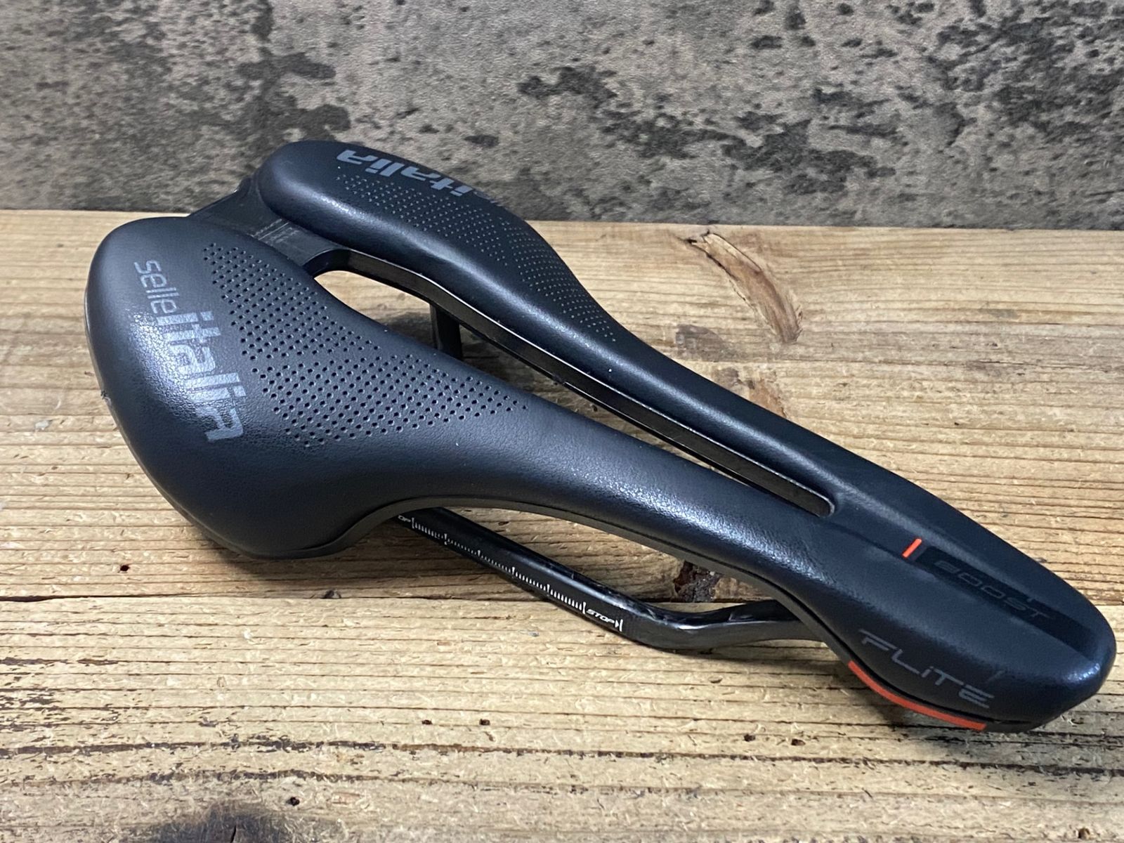 KE452 セライタリア selle italia FLITE BOOST SUPERFLOW サドル 黒 135mm カーボンレール