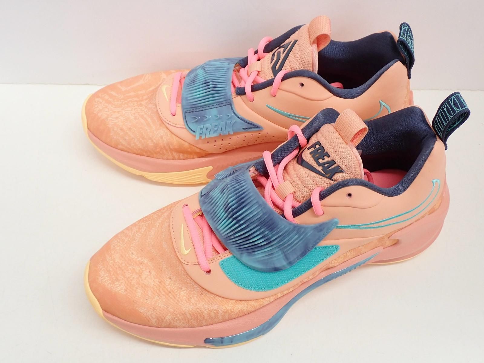 ★7318☆NIKE ナイキ ZOOM FREAK 3 ズームフリーク 3 DA0694-600 バスケットボールシューズ 28