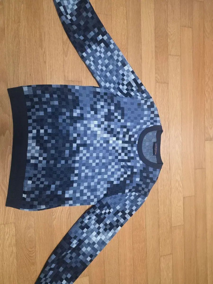 Louis Vuitton ルイヴィトン ファレル ダミエ パータン スウェット
