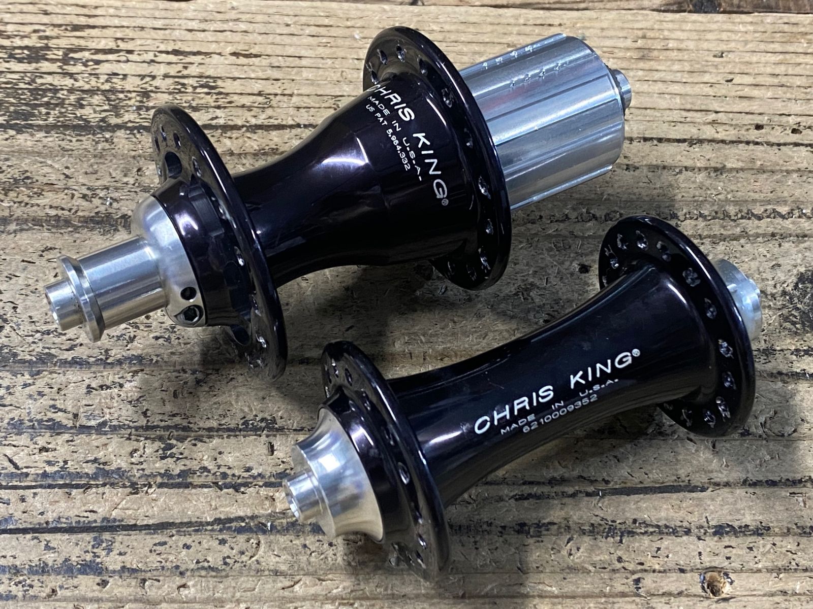 KD396 クリスキング CHRIS KING R45 前後ハブセット 黒 シマノ10S 32H