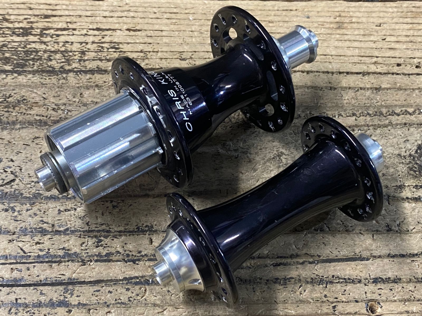 KD396 クリスキング CHRIS KING R45 前後ハブセット 黒 シマノ10S 32H